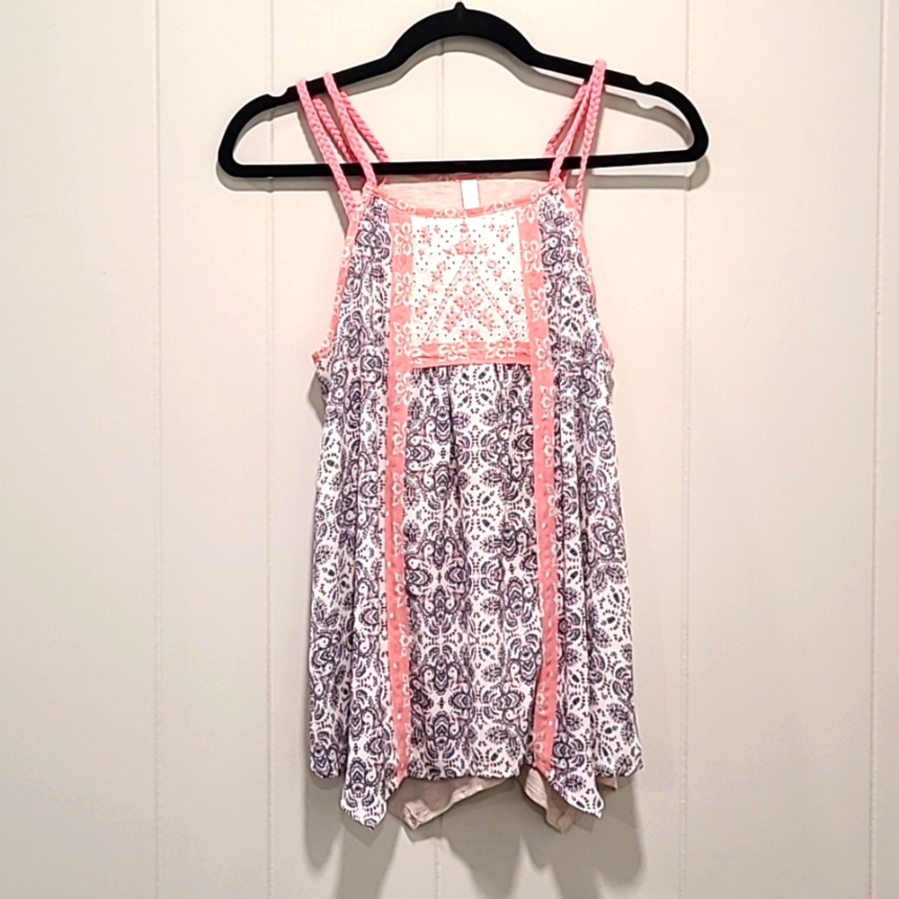 SALE!! Cute Top